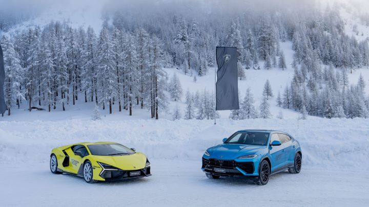 Lamborghini Accademia Neve celebrated with the debut on ice of the Urus SE Super SUV in Livigno, Italy